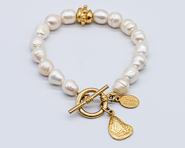 shriners-hospitals-for-children-women-impacting-care-custom-gold-oyster-freshwater-pearl-toggle-bracelet-120-dollars
